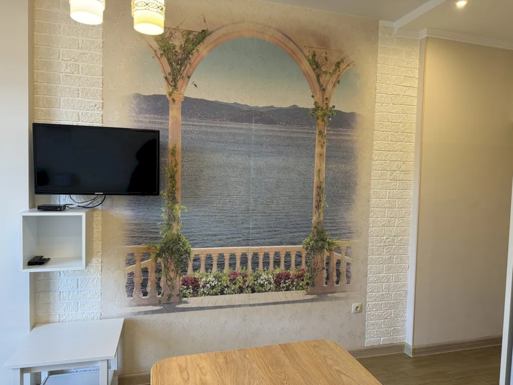 Квартира 1-комнатная квартира, 12 минут до центрального пляжа, балкон вид на горы — Геленджик