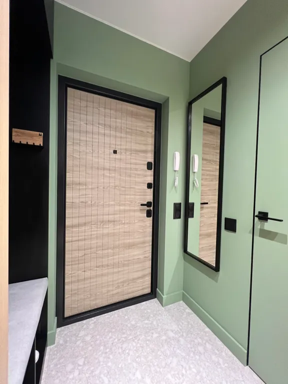 Уютная студия в центре (рядом ЖД, автовокзал, центр)