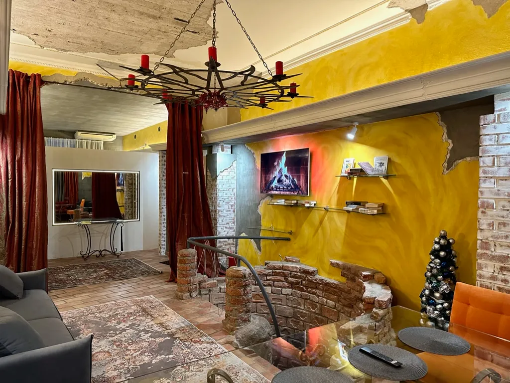 Двухэтажные апартаменты Лофт на Кутузова