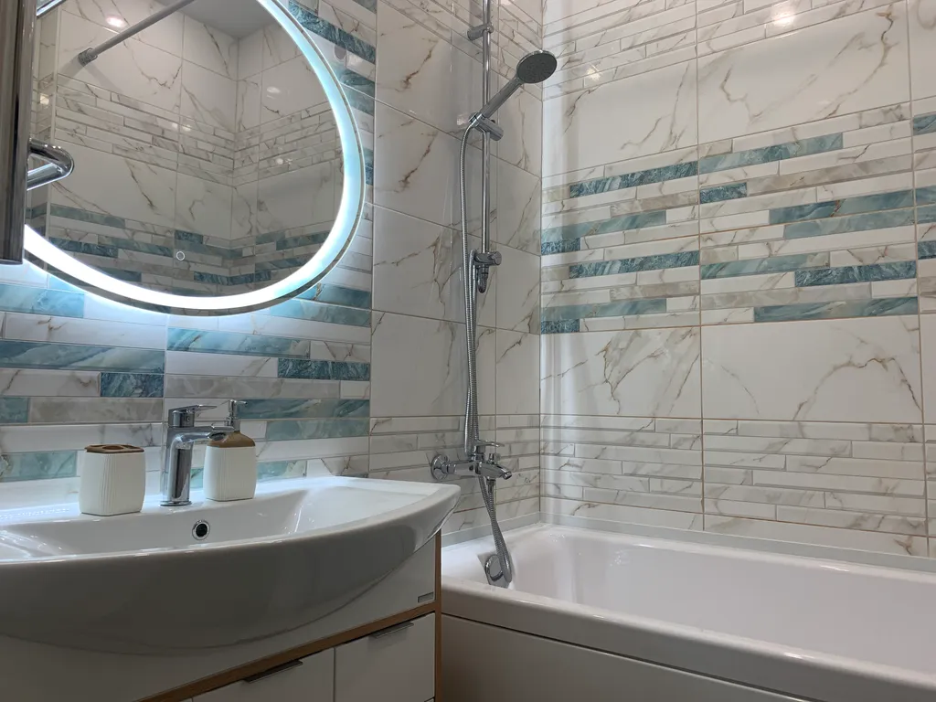 Трехкомнатная квартира посуточно в Тюмени