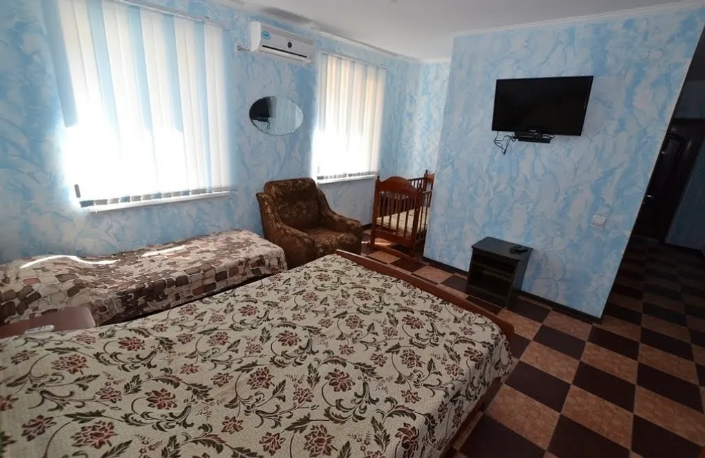 Однокомнатная квартира на первом этаже #2