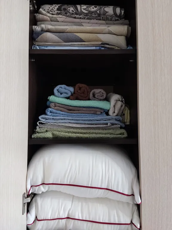 Уютная студия с видом на бассейны и горы