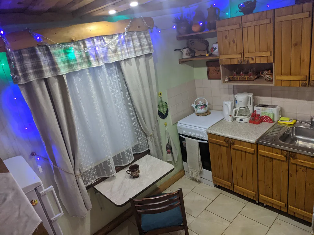 Агроусадьба в хуторской тиши с камином, сеновалом и сном на пчелах