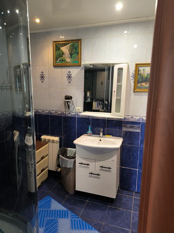 Дом рядом с аэропортом