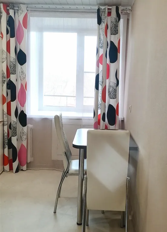 Уютная квартира с детской площадкой во дворе