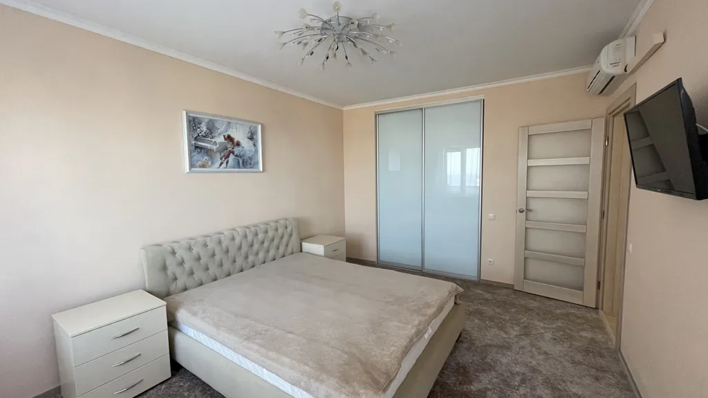 Шикарная видовая квартира в центре — аренда посуточно в Ялта