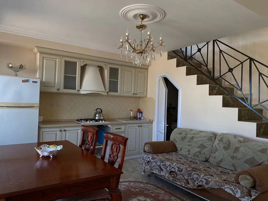 Двухуровневый коттедж у моря