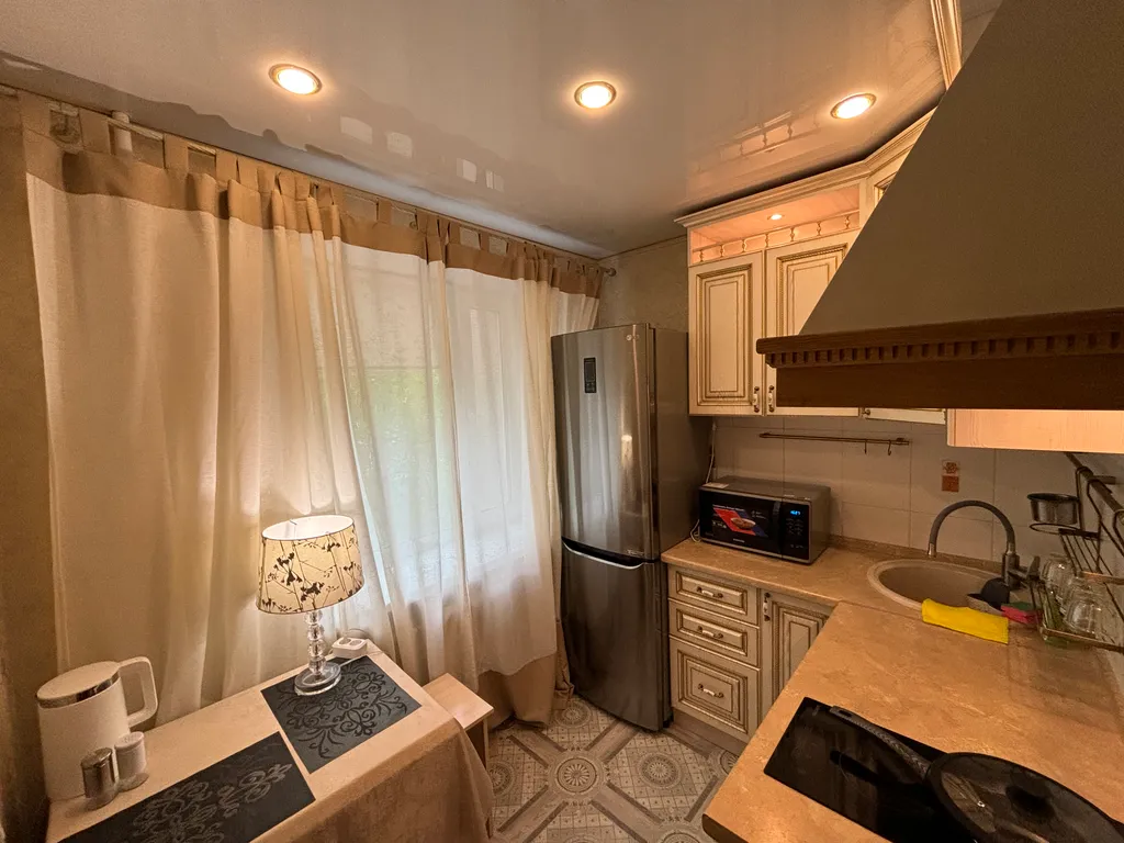 2-комнатная в доме Актера