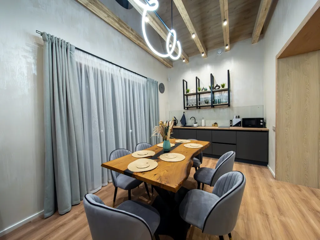 Новые апартаменты с террасой в центре Светлогорска