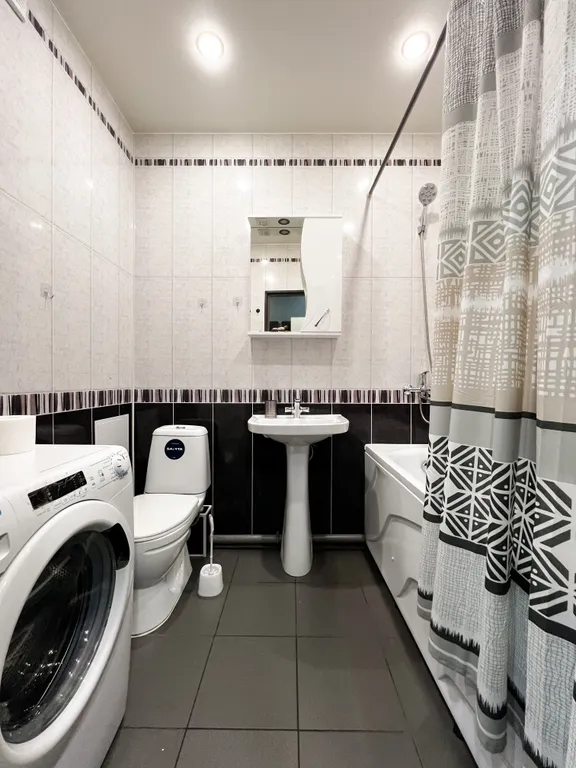 Квартира-студия Вверх