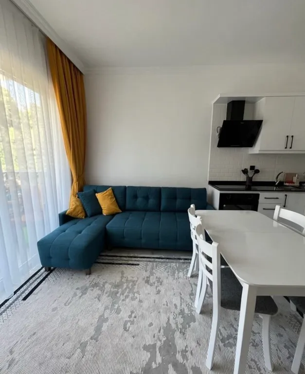 Апартаменты с бассейном