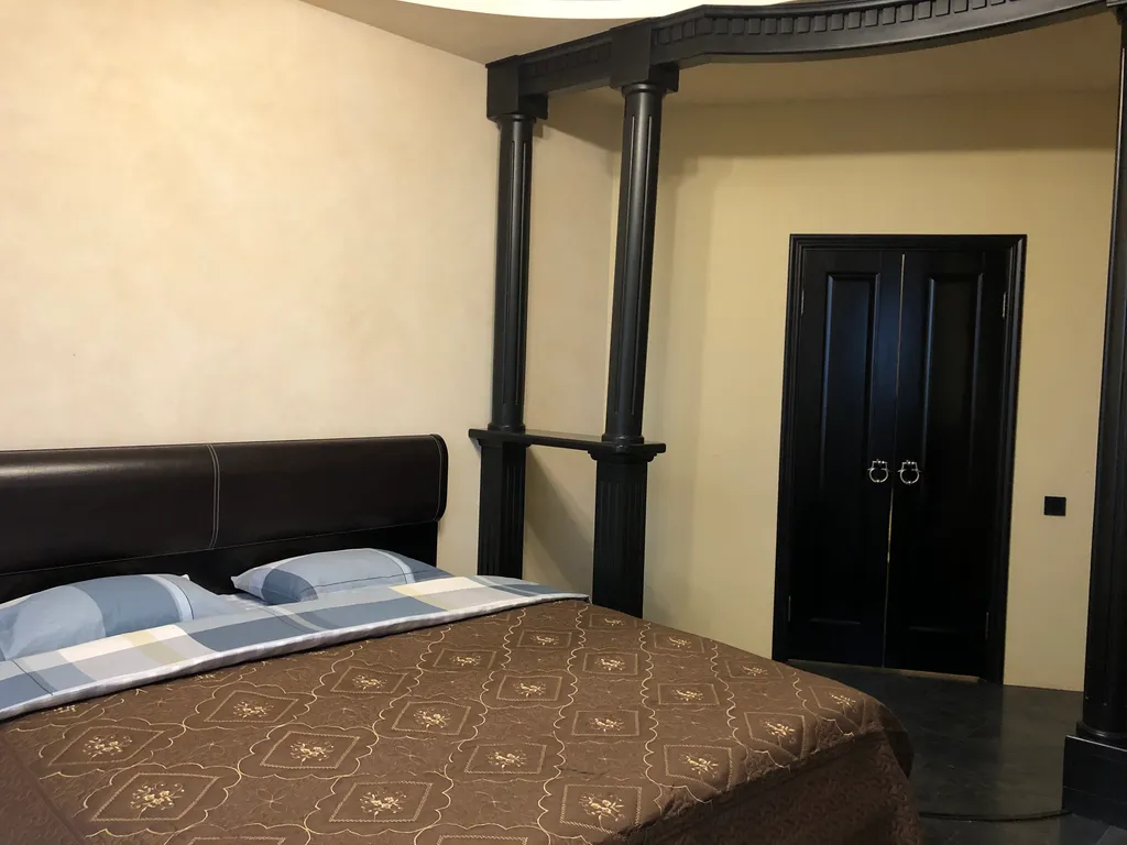 В Индустриальном районе тц Планета