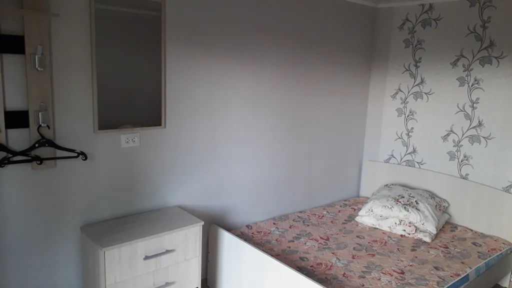 Уютный домик у озера