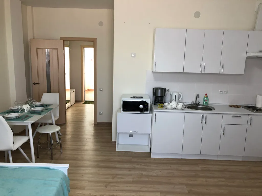 Квартира Апартаменты-студия у моря, свой бассейн — Севастополь