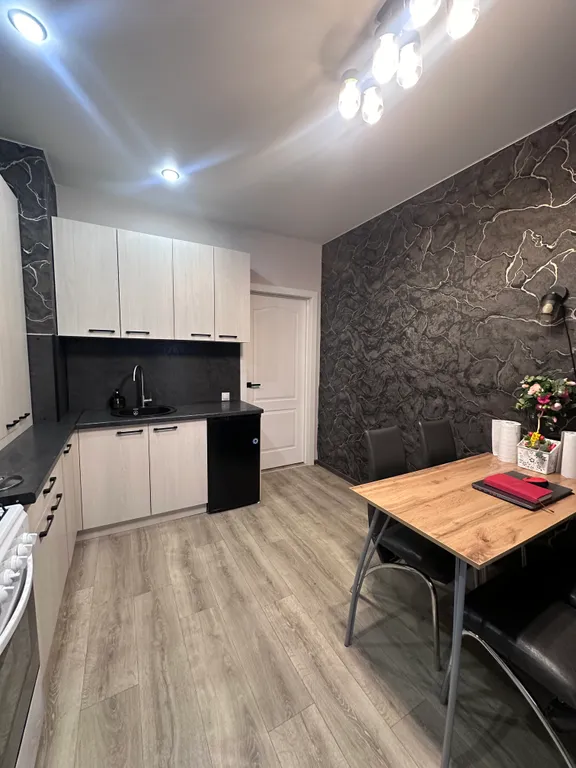 Новая, уютная, чистая однокомнатная квартира со всеми удобствами