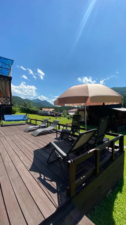 Коттедж для больших компаний на Алтае