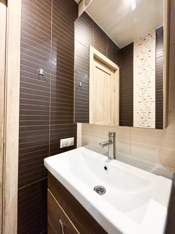 Студия возле ТЦ Мега