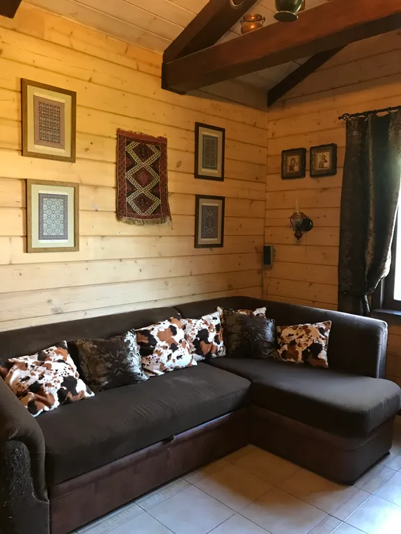 Шале на берегу