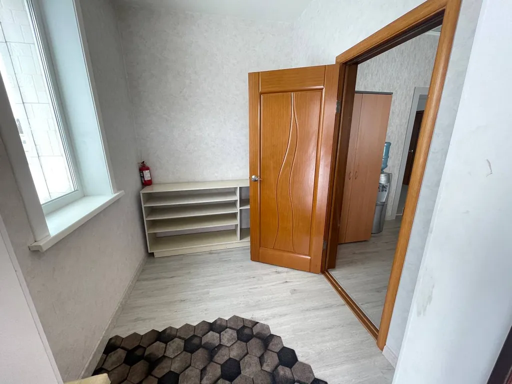 Уютный двухэтажный дом в черте города для отдыха и работы