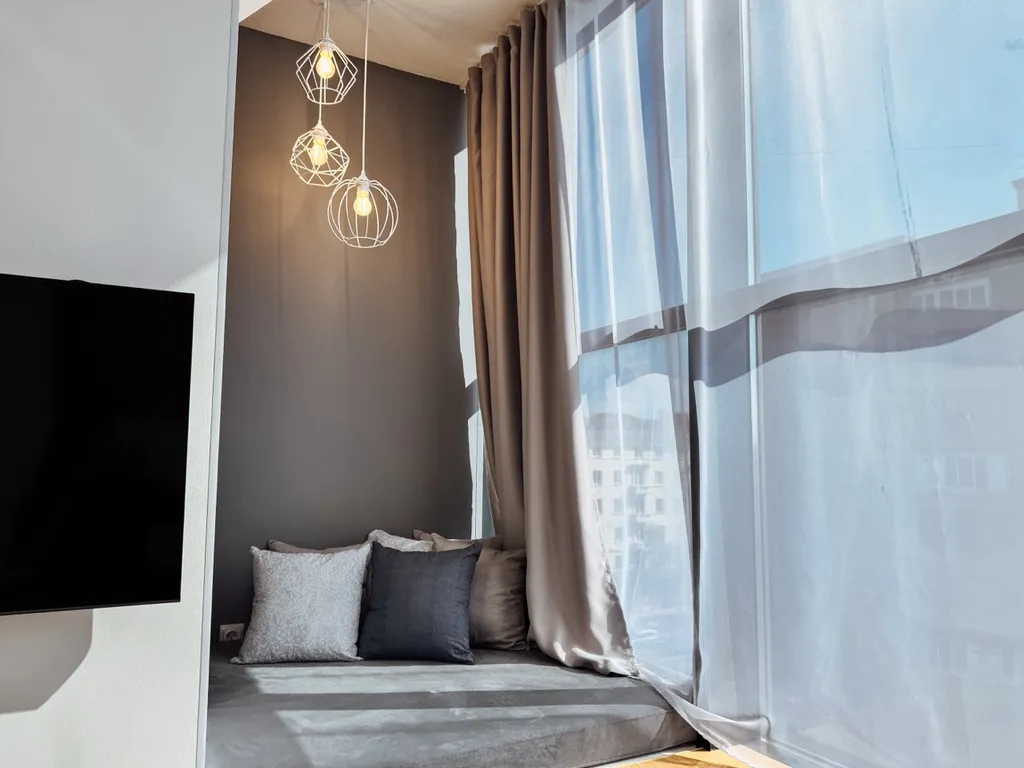 А.В. Апартаменты БЦ Аметист