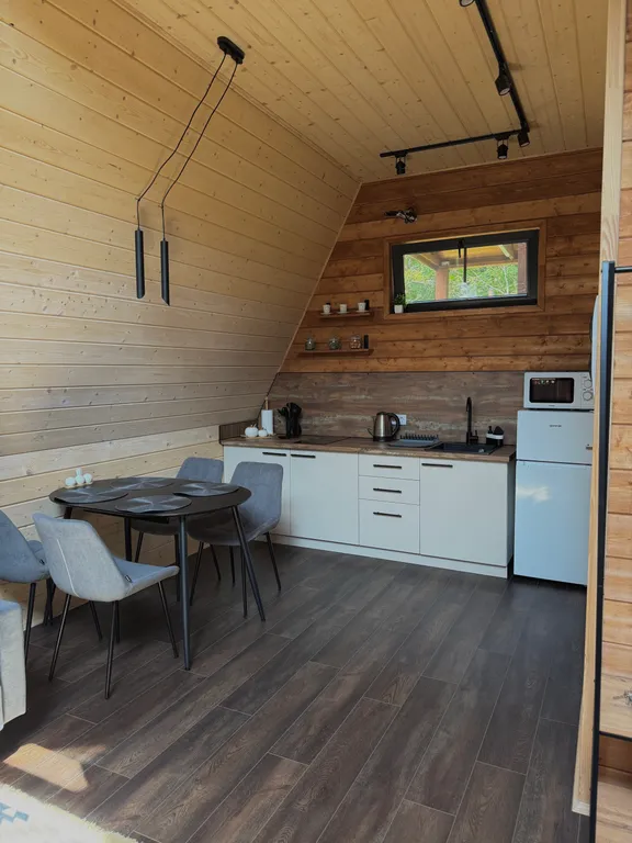 Уютный домик с купелью и баней в сосновом лесу