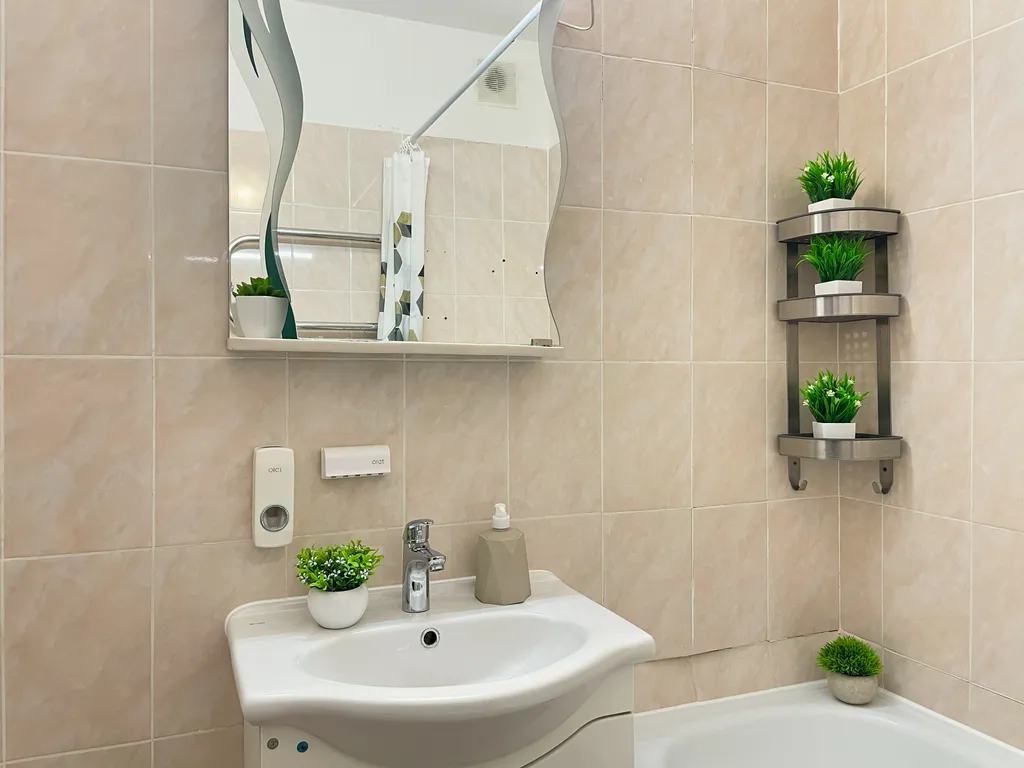 Уютная 1-комнатная квартира в Левобережье для 1-4 гостей