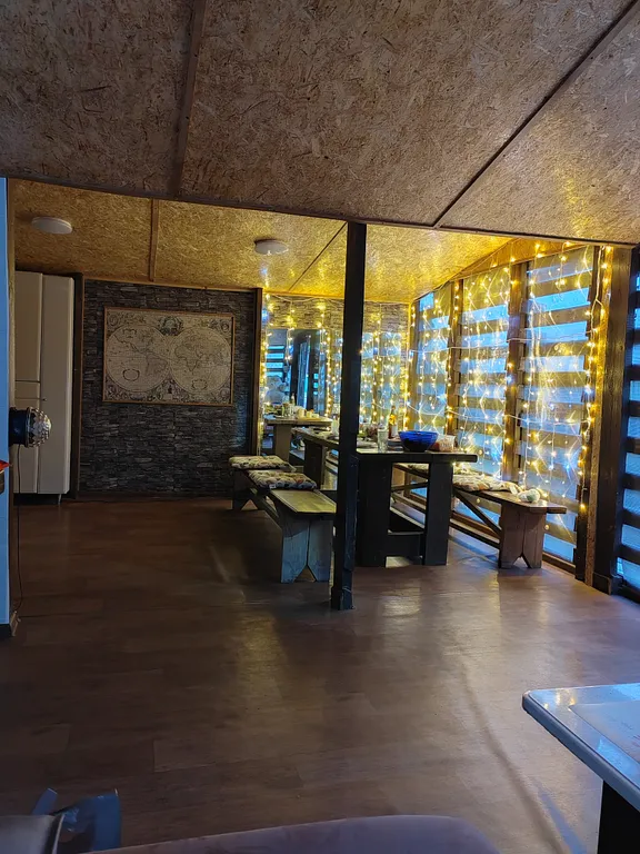 2-х этажный коттедж с баней на дровах рядом с городом