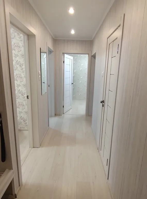 Светлая уютная трёхкомнатная квартира