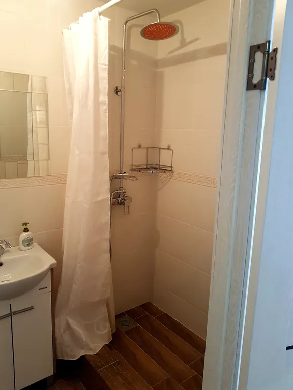 Политех, Жуковского