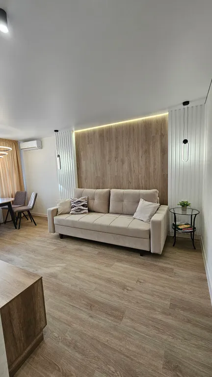 Комфортная 2-комнатная квартира в центре — аренда посуточно в Нижнекамск