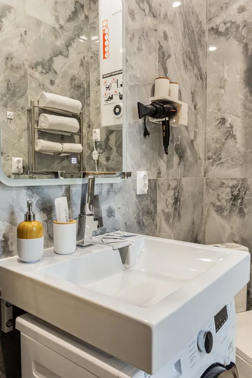 FullHouseApart Трехместные апартаменты на вокзальной площади