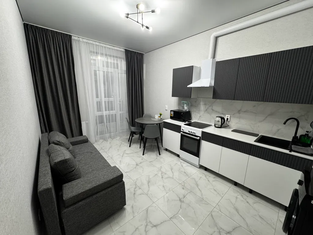 Квартира Однокомнатная квартира в ЖК Белые (3 мин от трассы М4 в ст. Динской) — Динская