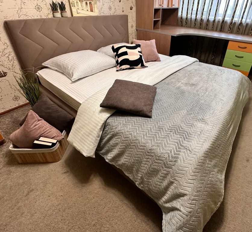 Двухкомнатная квартира в центре города — аренда посуточно в Саратов