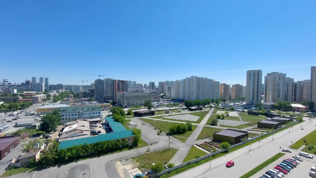 Квартира Уютная квартира с отличным видом у станции метро Чкаловская. — Екатеринбург