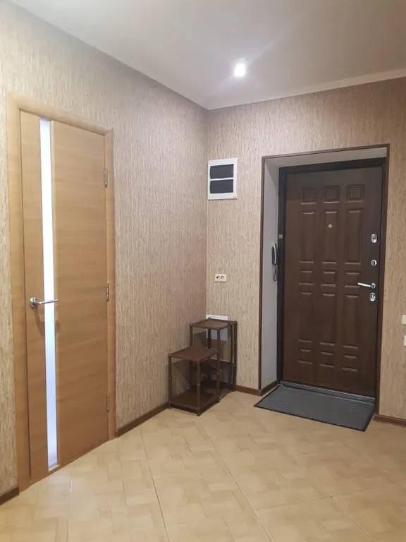 Квартира Квартира в 2 остановках от ЖД вокзала, Доватора, Курчатова, Воровского — Челябинск