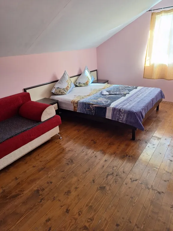 В доме сдаётся уютный этаж