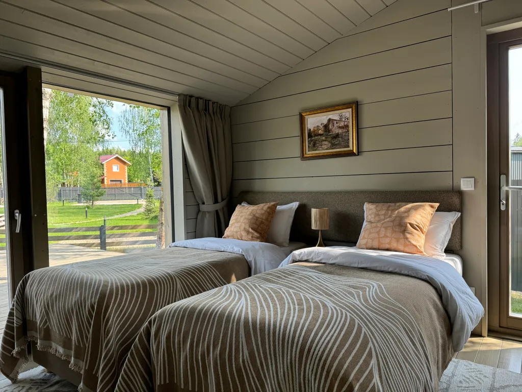 Уютный загородный дом в тишине