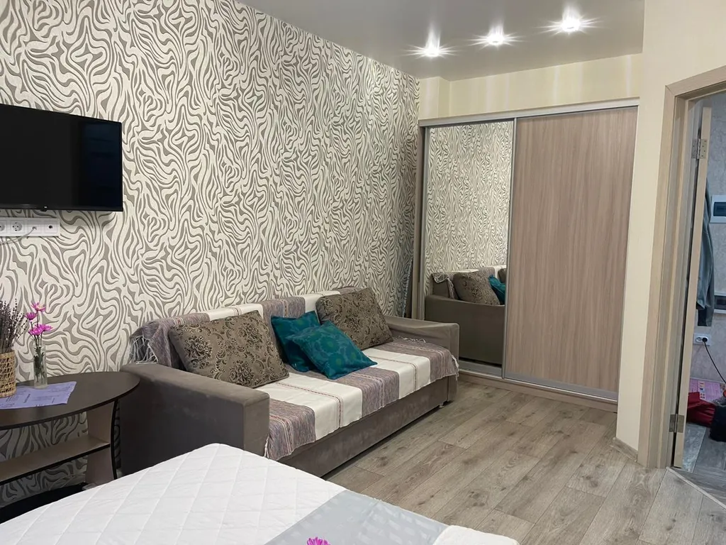 Квартира 1-комнатная Квартира — Симферополь