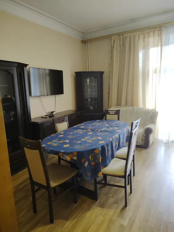 3-комнатная Квартира — аренда посуточно в Брест