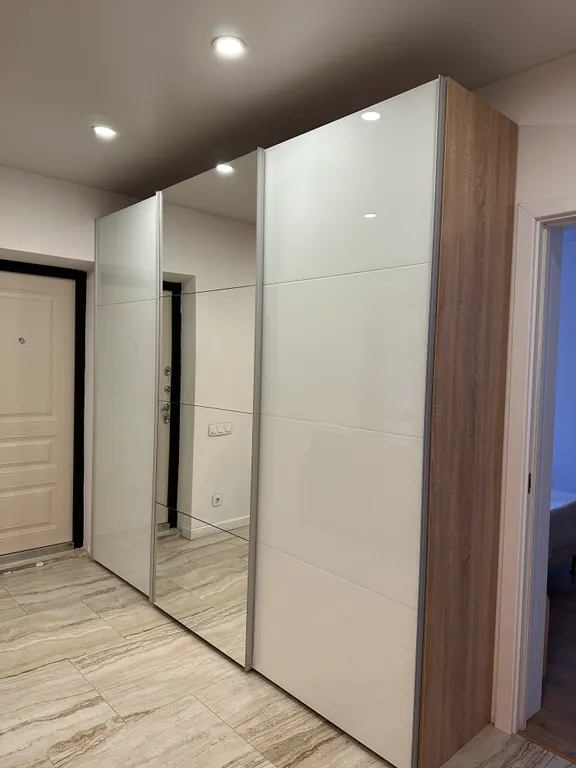 Евро-четырехкомнатный апартамент Эко Дом с террасой