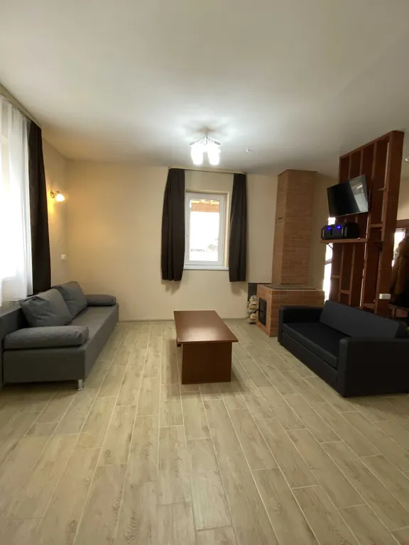 Коттедж Уютный дом с верандой Муравушка — Горный Щит