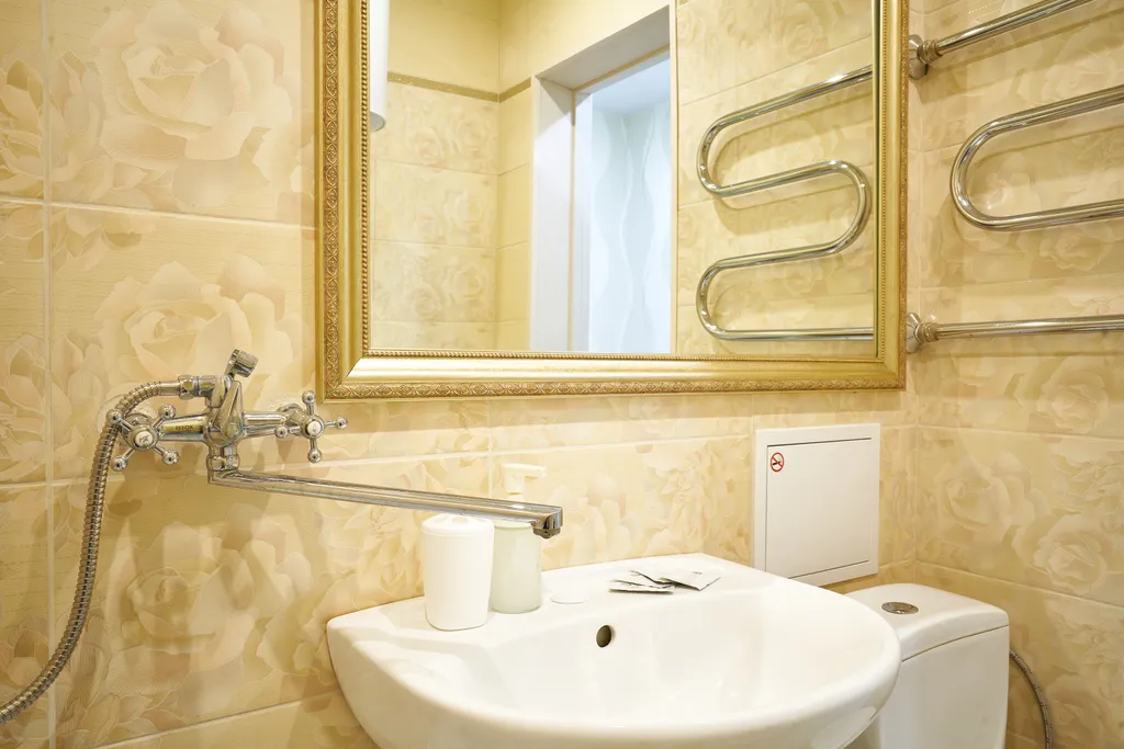 Good Night на Карташова 37