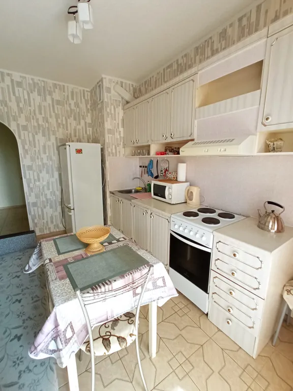 Уютная квартира с удобной инфраструктурой — аренда посуточно в Псков