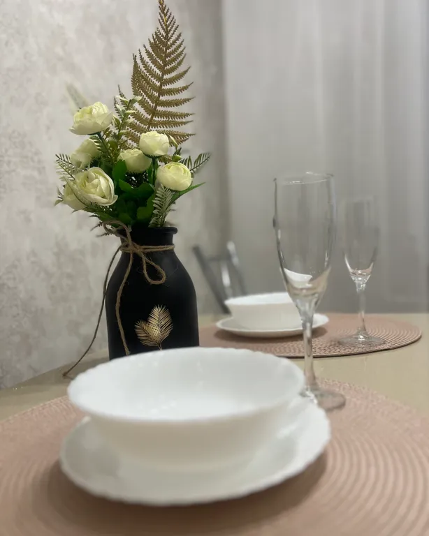 Шикарные апартаменты с белоснежными полотенцами и бельем