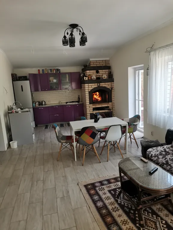 Дом с баней на берегу реки в 10 минутах от центра города