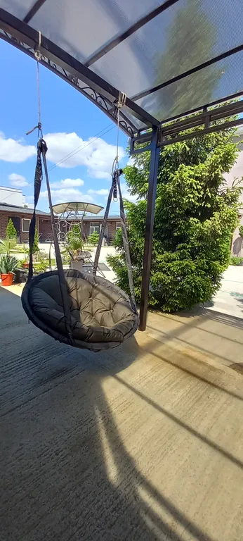 Квартира в семейном домике