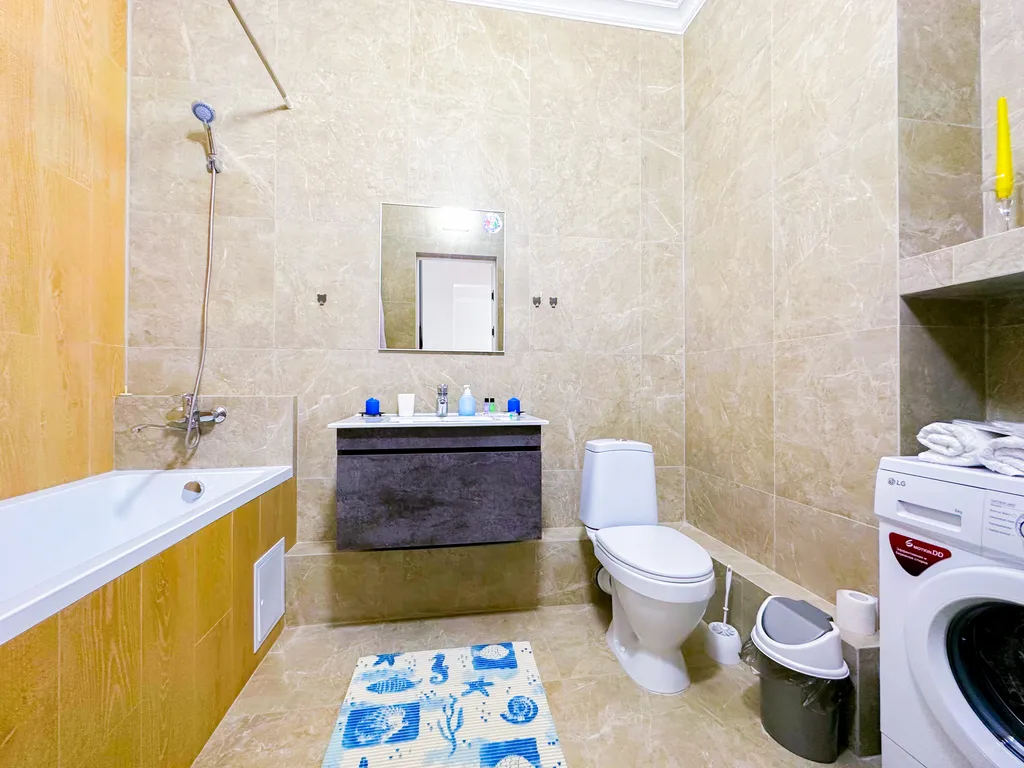 Рядом с Хан Шатыр, центр города Астана grand turan business