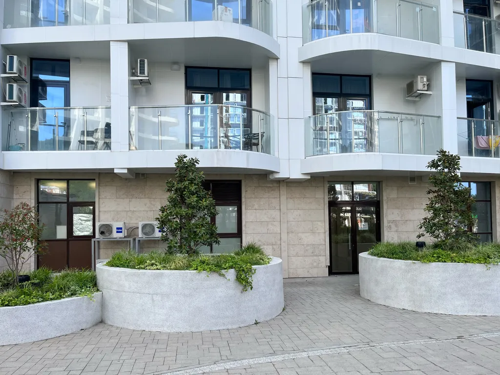 Просторная и светлая студия с большой террасой в Ольгинке!