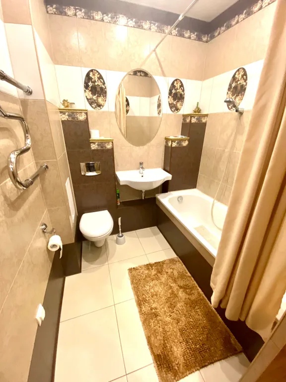 Квартира 2-комнатная Квартира — Калининград