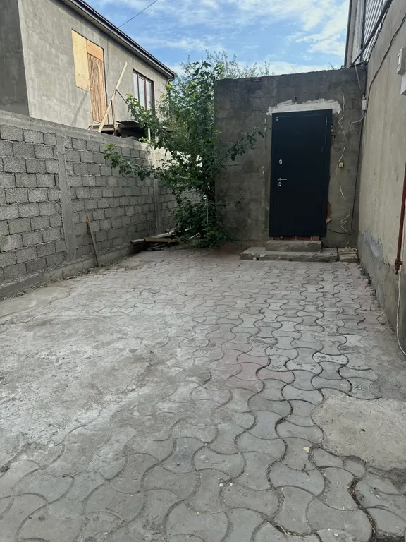 Уютный светлый дом недалеко от моря